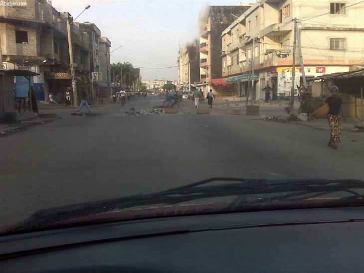 Nuit du mardi 1er et la matinée du mercredi 2 mars : Des tirs à l`arme lourde entendus à Koumassi, des chars dans les rues